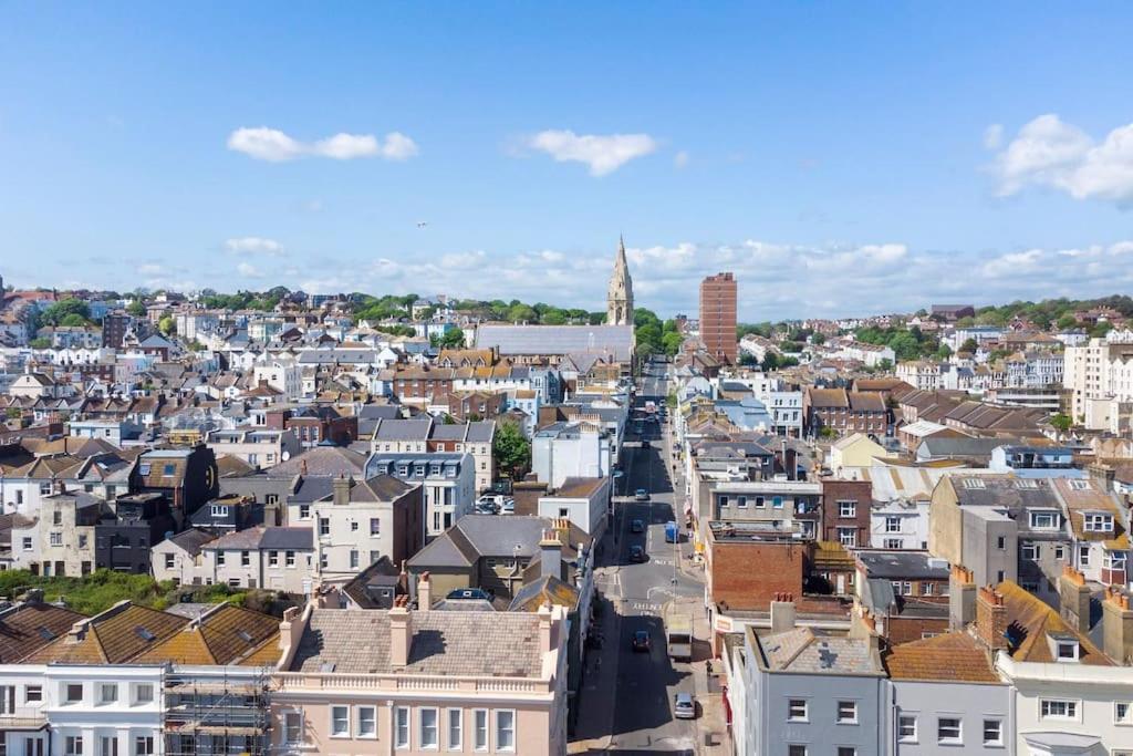 Appartement Luxurious Victorian, A Few Minutes From The Beach - Sleeps 2 Adults And Up To 3 Children à St Leonards-on-Sea Extérieur photo